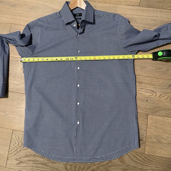 Hugo Boss Dress Shirt - Picture 7 of 9